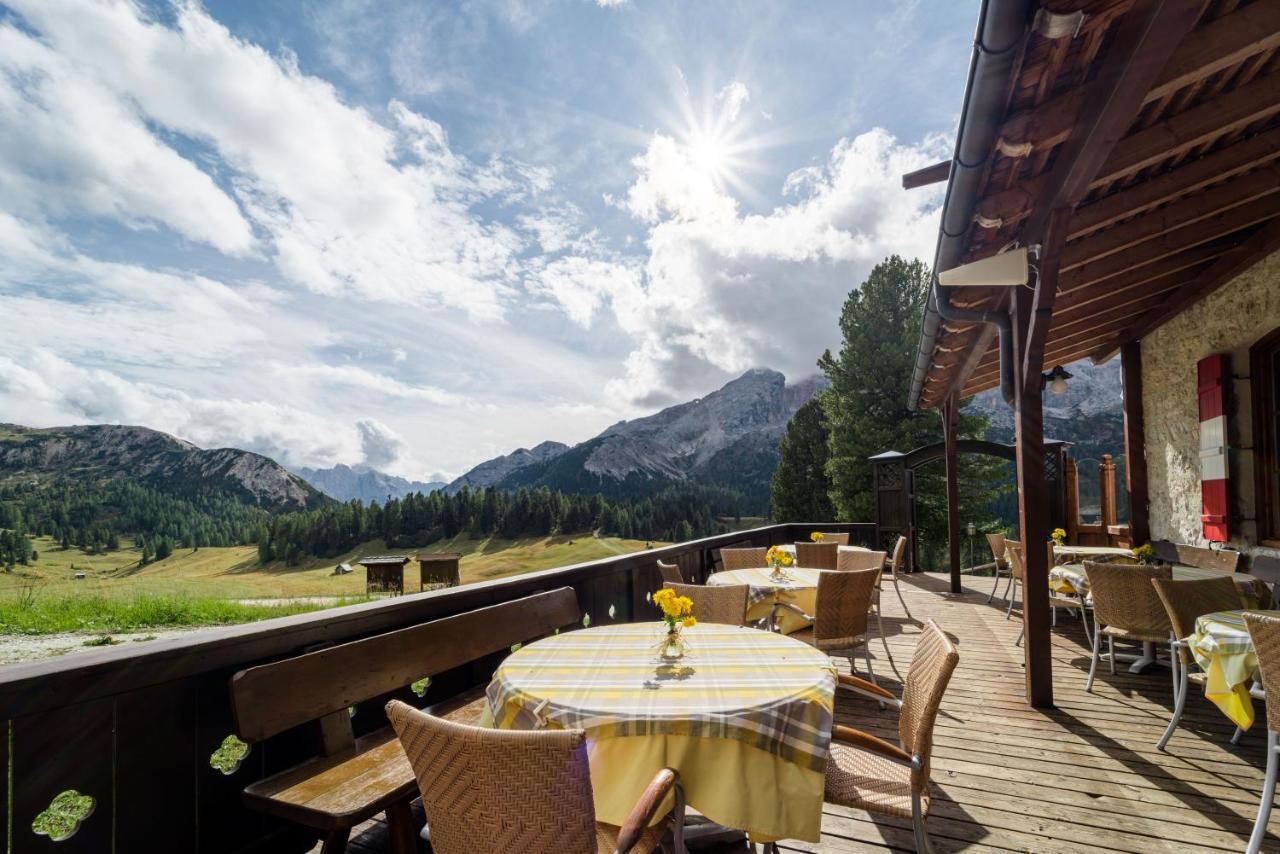 Hotel Hohe Gaisl Braies  Exterior foto